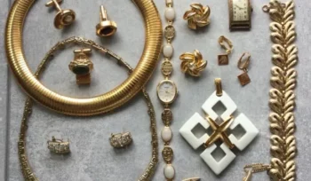 Selling antique jewelry Gold