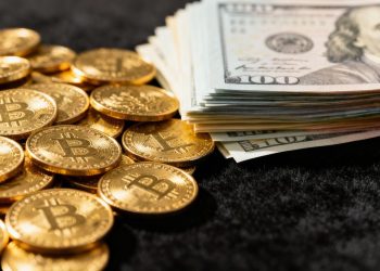 Pièces d'or et billets de banque pour la succession.