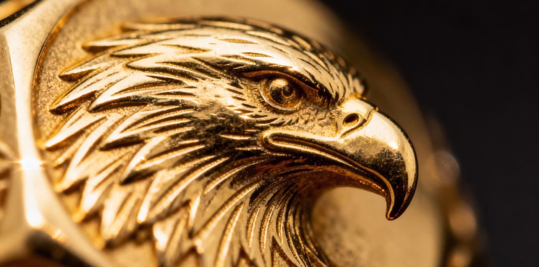 Poinçon tête d'aigle sur de l'or