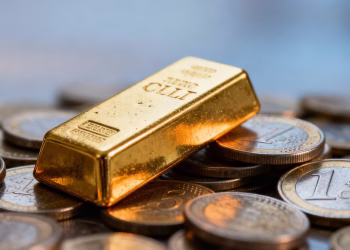 Lingot d'or sur des pièces en euros