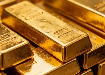 Lingots d'or pur 24 carats brillants.