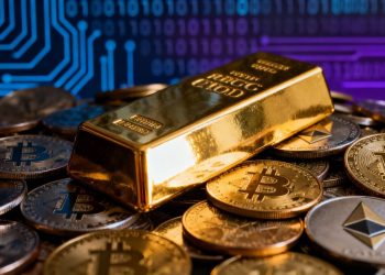 Barre d'or et pièces de crypto-monnaie