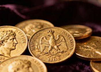 Pièces d'or Napoléon authentiques et fausses.
