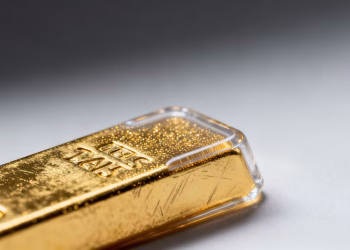 Lingot d'or protégé des dommages.