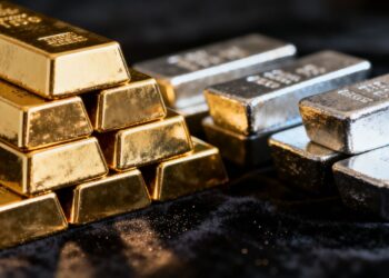 Lingots d'or et de palladium brillants.