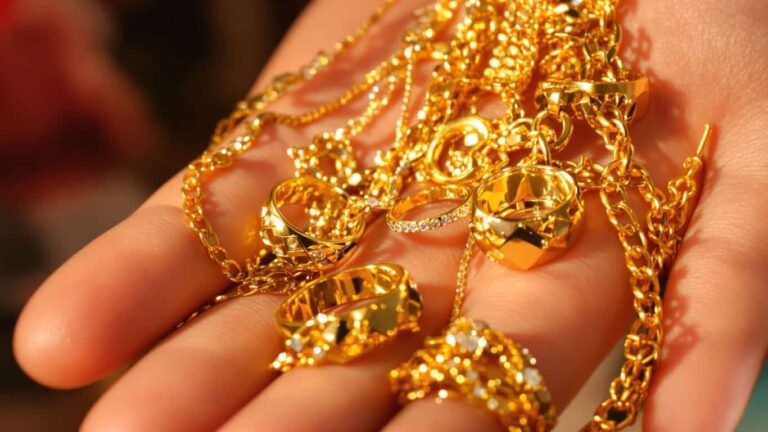 Investir dans les bijoux en or