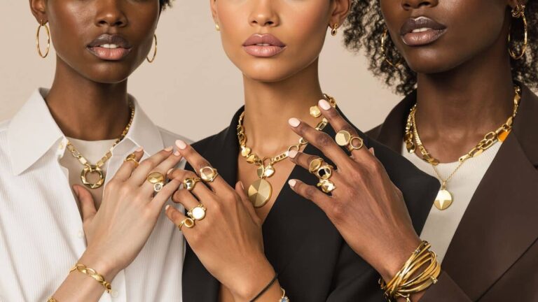Les bijoux en or et la mode unisexe