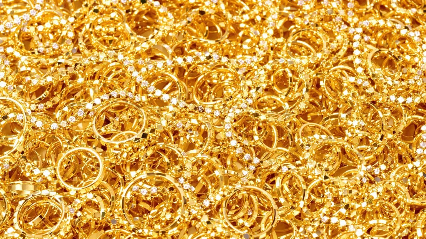 Carats de l'or : comprendre leur signification essentielle