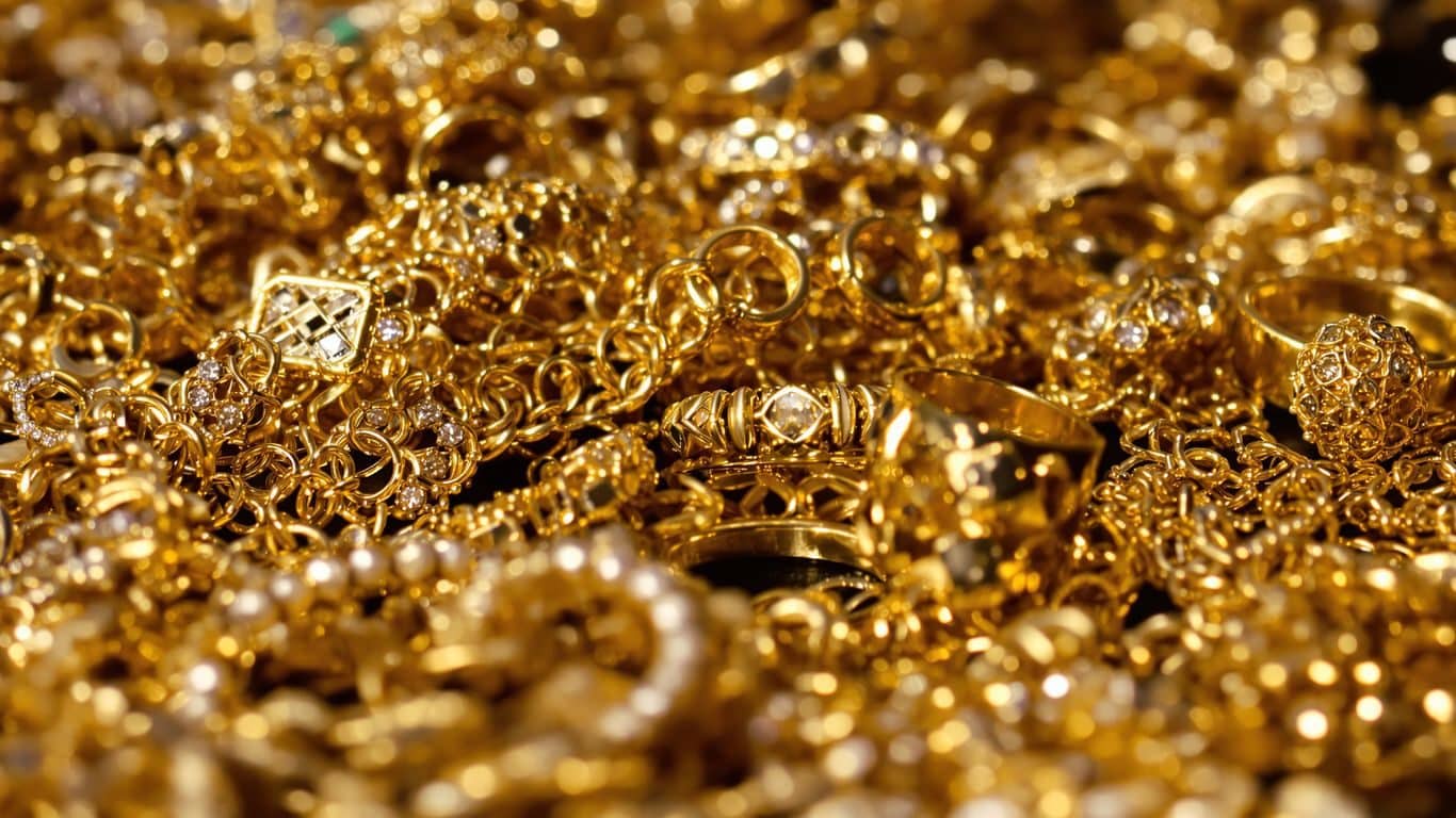 Tendances actuelles en matière de bijoux en or pour 2025