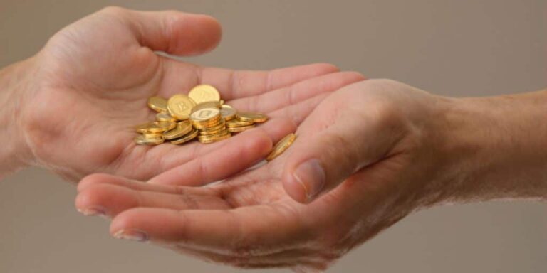 Donation d’or : faut-il toujours la déclarer