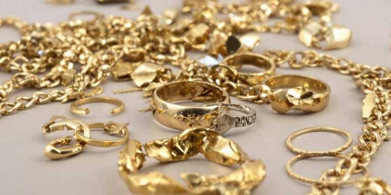 Peut-on vendre des bijoux en or abîmés comme de l’or de récupération