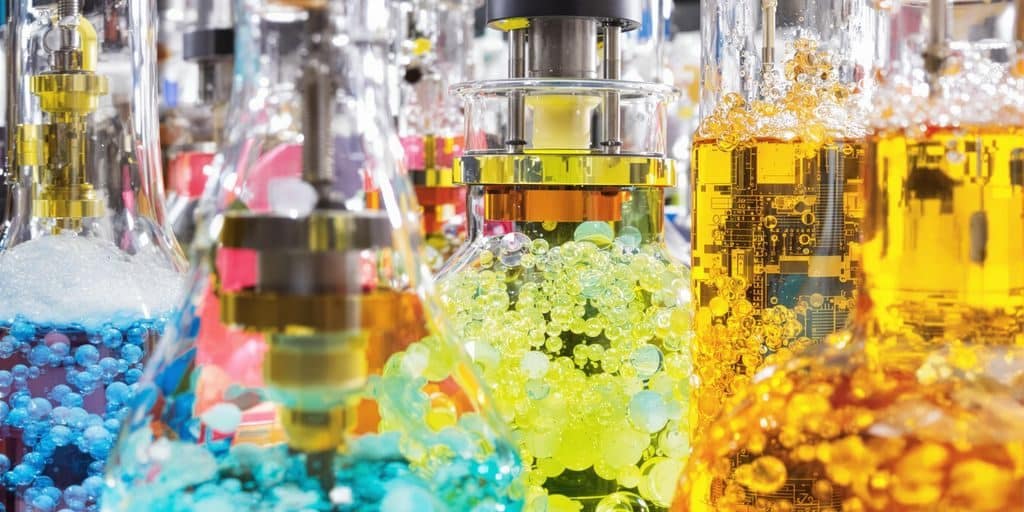 Or catalyseur : applications chimie et pétrochimie
