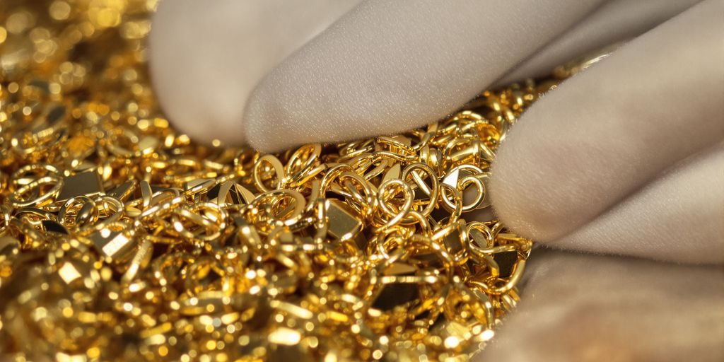 Polir bijoux en or faits main
