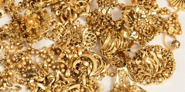 Les bijoux en or vermeil vintage
