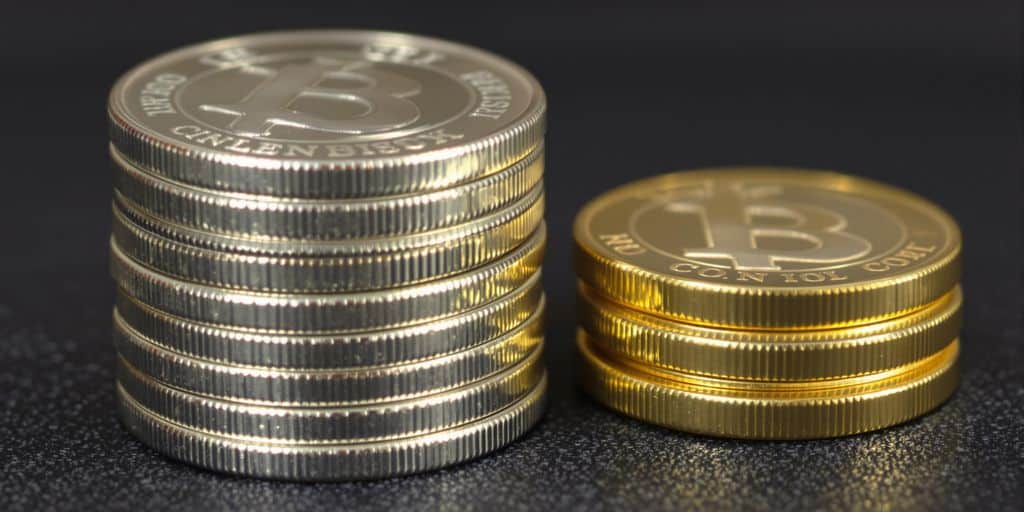 Perspectives d’une réintégration de l’argent dans un système monétaire bi-métallique