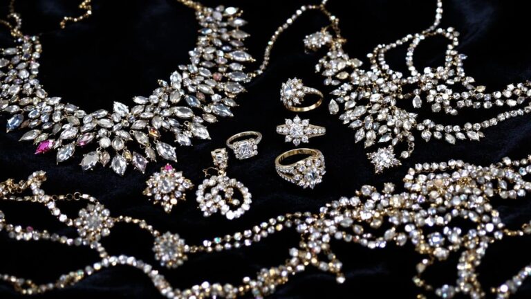 Les bijoux signés ont-ils une valeur supérieure à l'estimation de l'or
