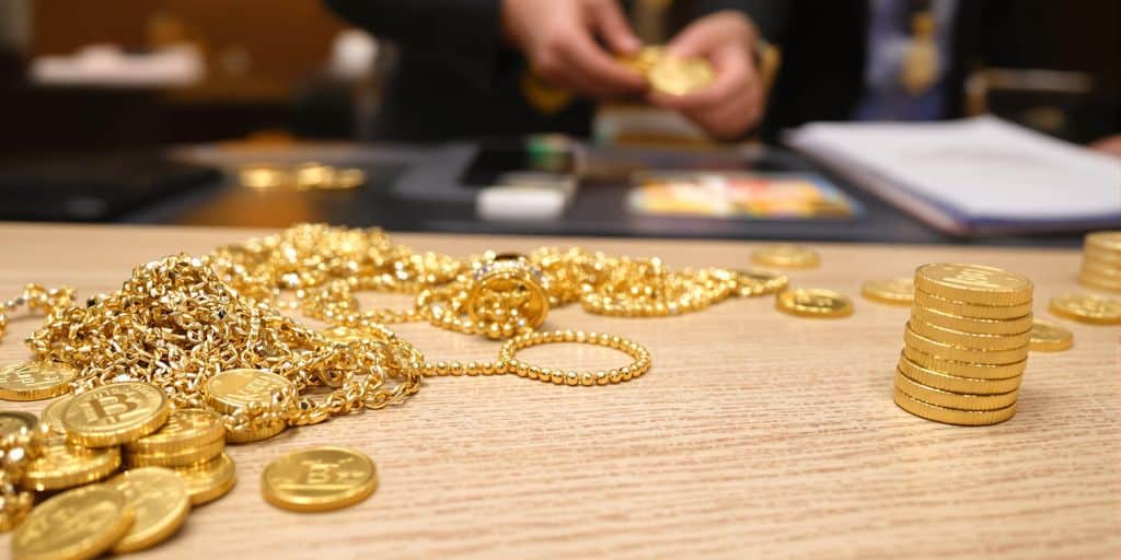 Est-ce que le prix du marché de l’or influence le montant prêté par le Crédit Municipal