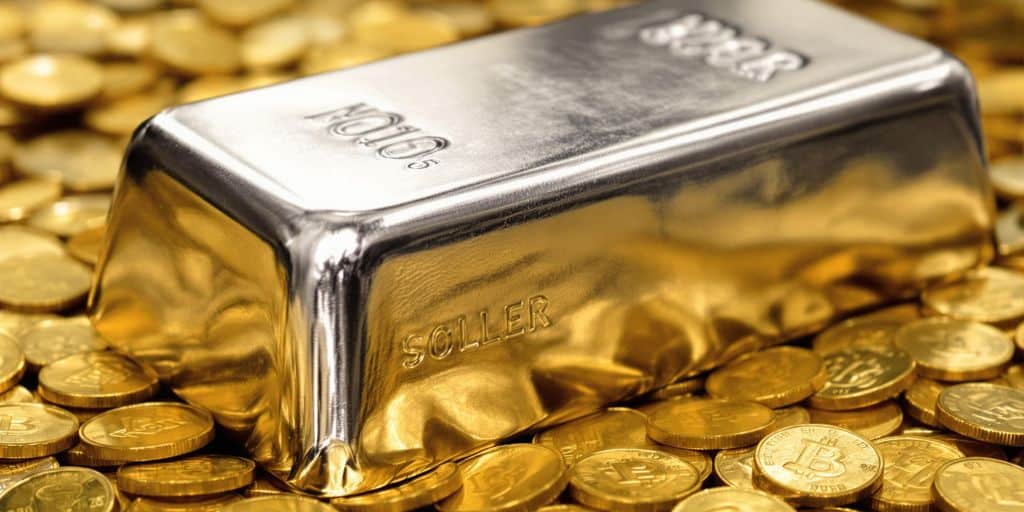 Est fabriqué un lingot d’argent