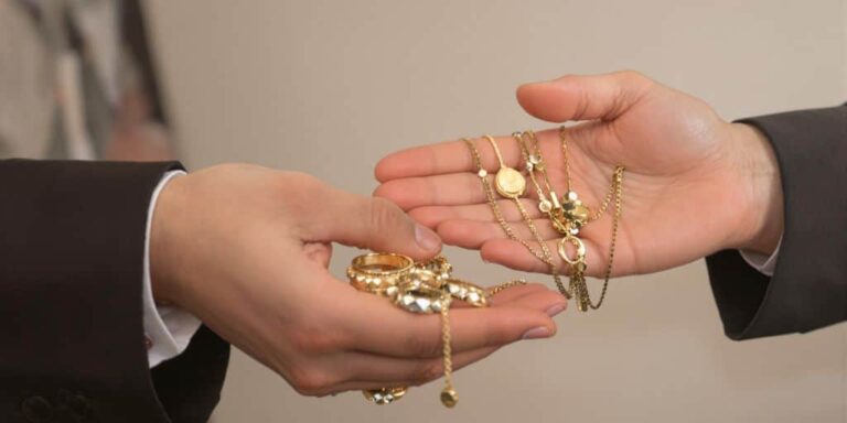 Risques à vendre ses bijoux en or à un particulier