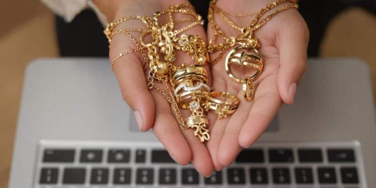 Les acheteurs en ligne sont-ils fiables pour la vente de bijoux en or