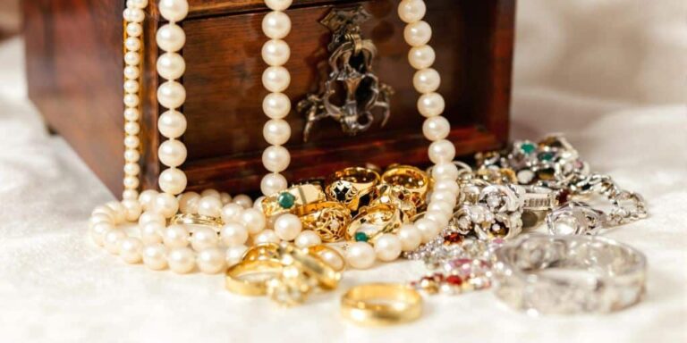 Répartir les bijoux entre les héritiers