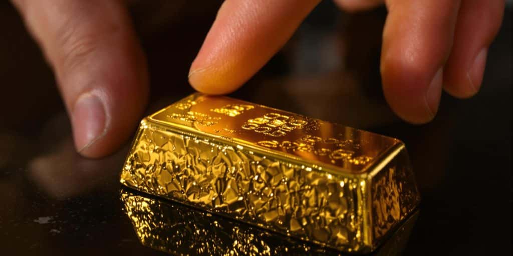 Se passe la revente d'un lingot d'or