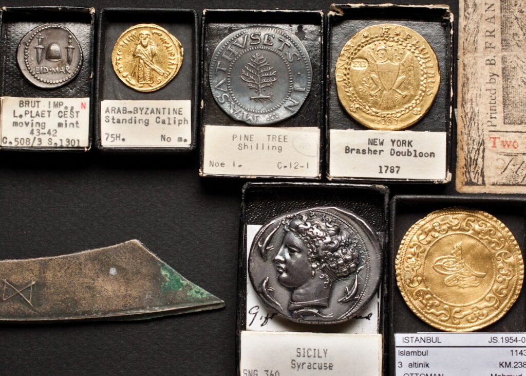 Pièces de collection en or, investissement numismatique