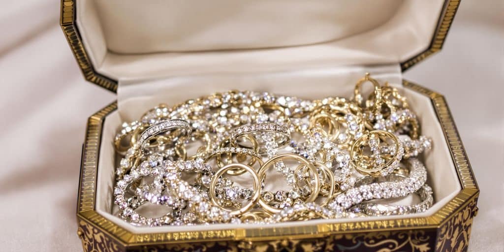 Assurer ses bijoux et objets de valeur