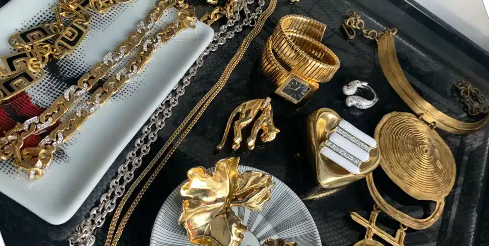 Bijoux vintage en or à vendre