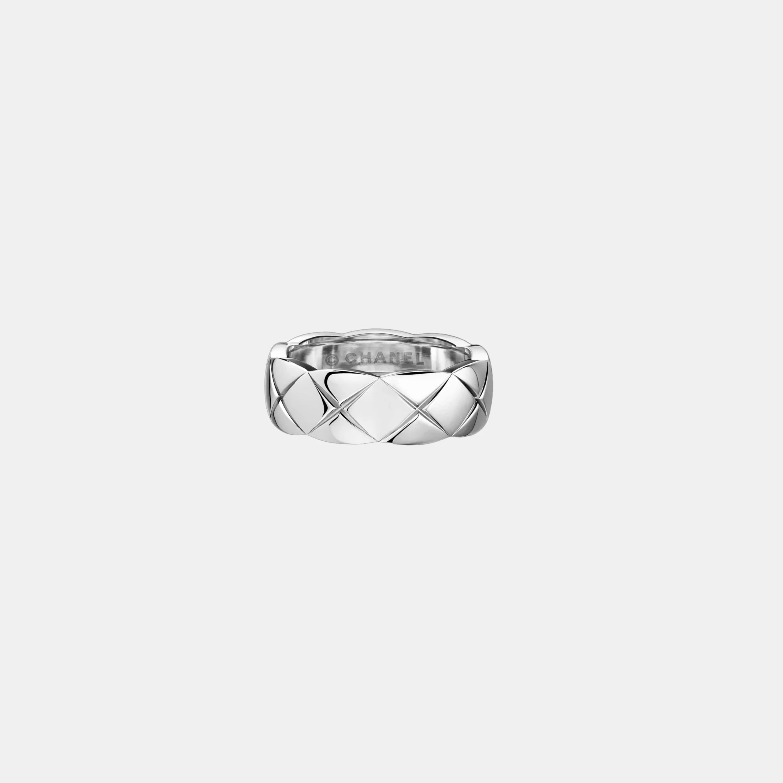 Bague Coco Crush Chanel en or blanc