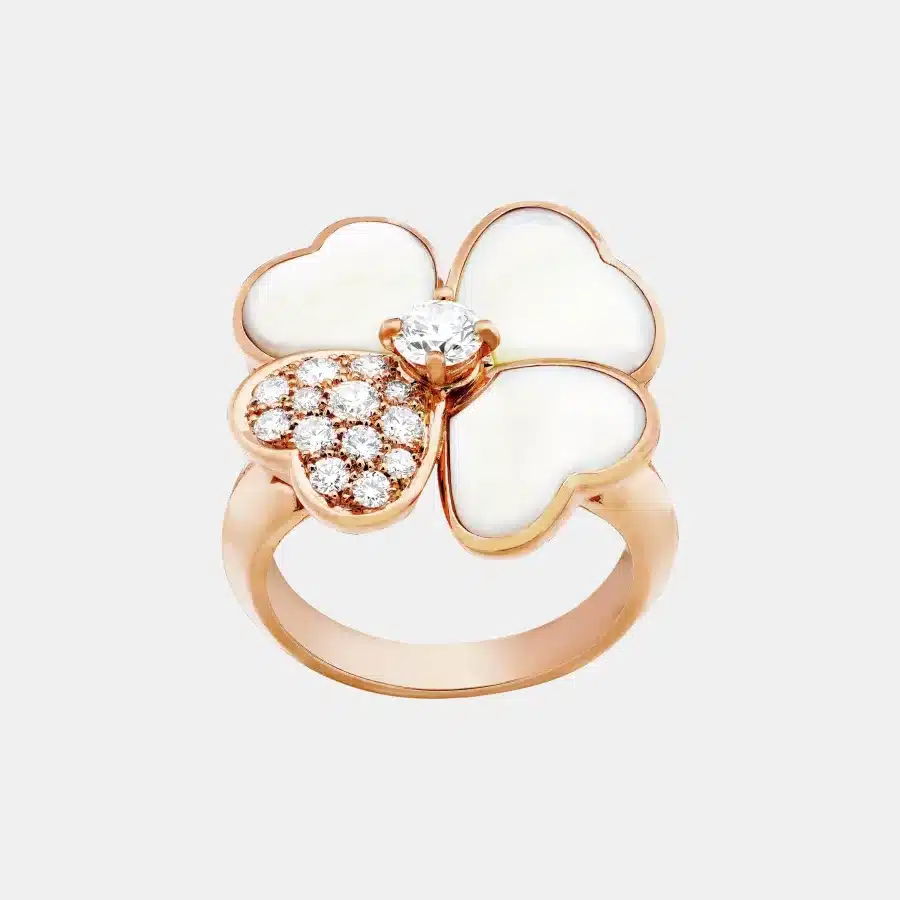 Bague Cosmos Van Cleef & Arpels en or rose, diamant 0.29ct