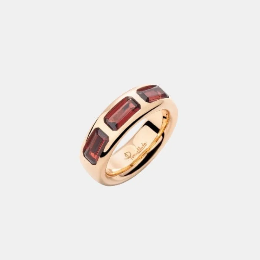 Bague Iconica Pomellato en or rose, grenats pyropes 2.9ct — photographie du modèle, cote d’occasion GOLDMARKET