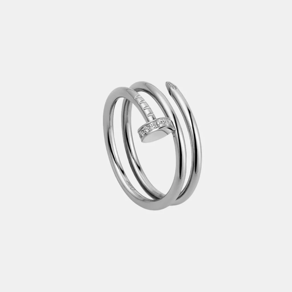 Bague Juste un Clou Cartier en or rose, bijou d’occasion en très bon état
