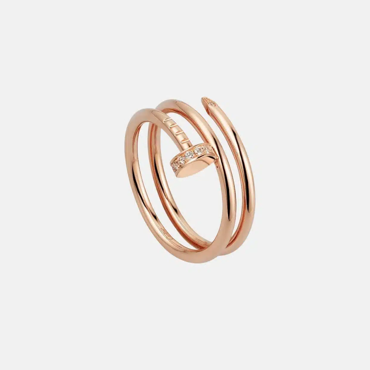 Bague Juste un Clou Cartier en or rose, 14 diamants — photographie du modèle, cote d’occasion GOLDMARKET