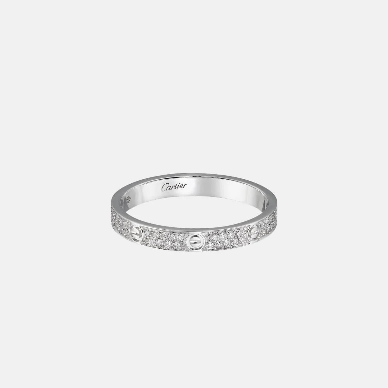 Bague Love Cartier petit modèle en or gris, 72 diamants pavé — photographie du modèle, cote d’occasion GOLDMARKET