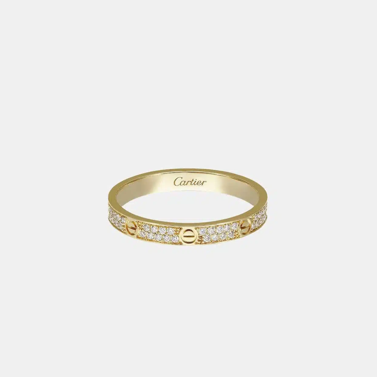 Bague Love Cartier petit modèle en or jaune, pavée de 72 diamants — photographie du modèle, cote d’occasion GOLDMARKET