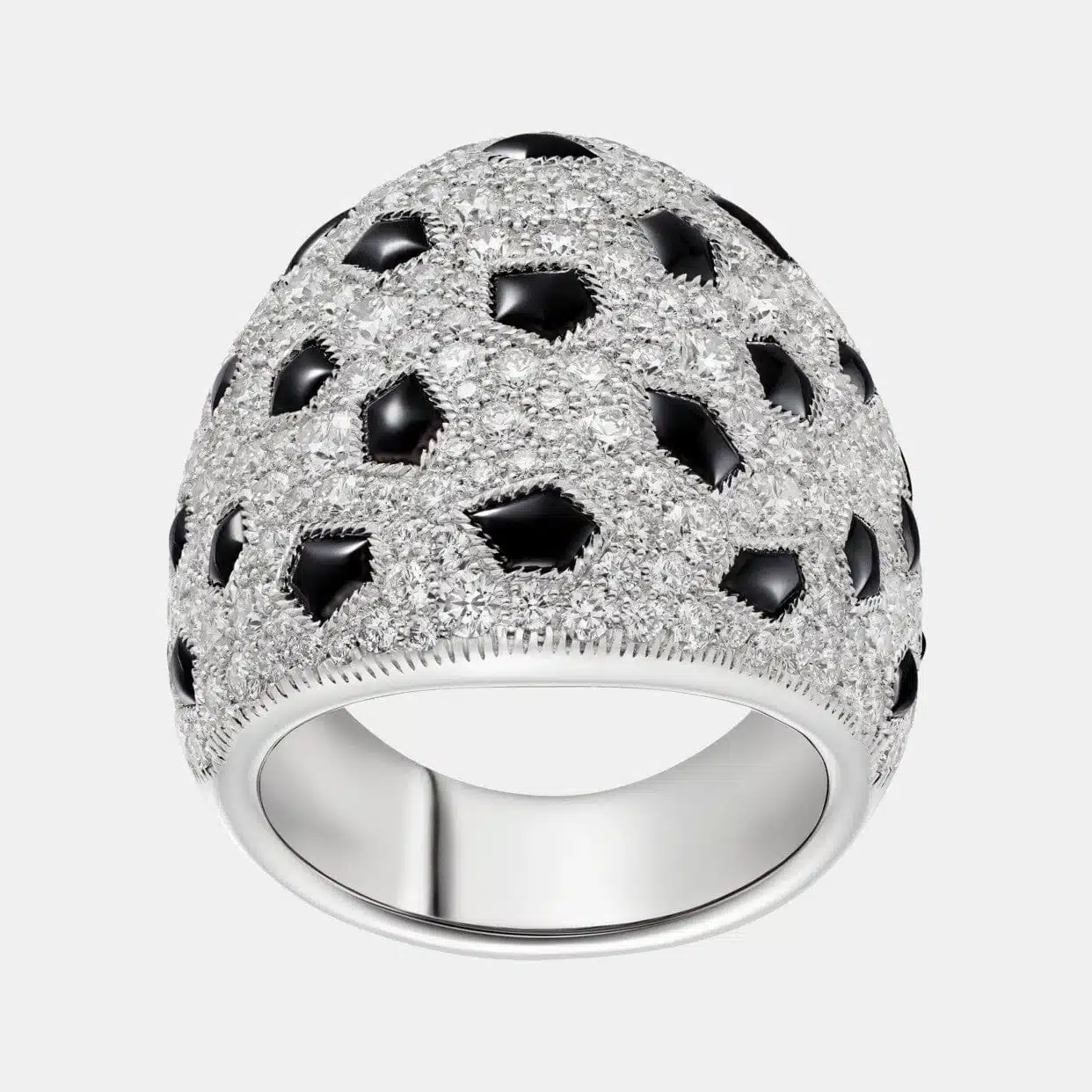 Bague Panthère Cartier en or blanc, diamant