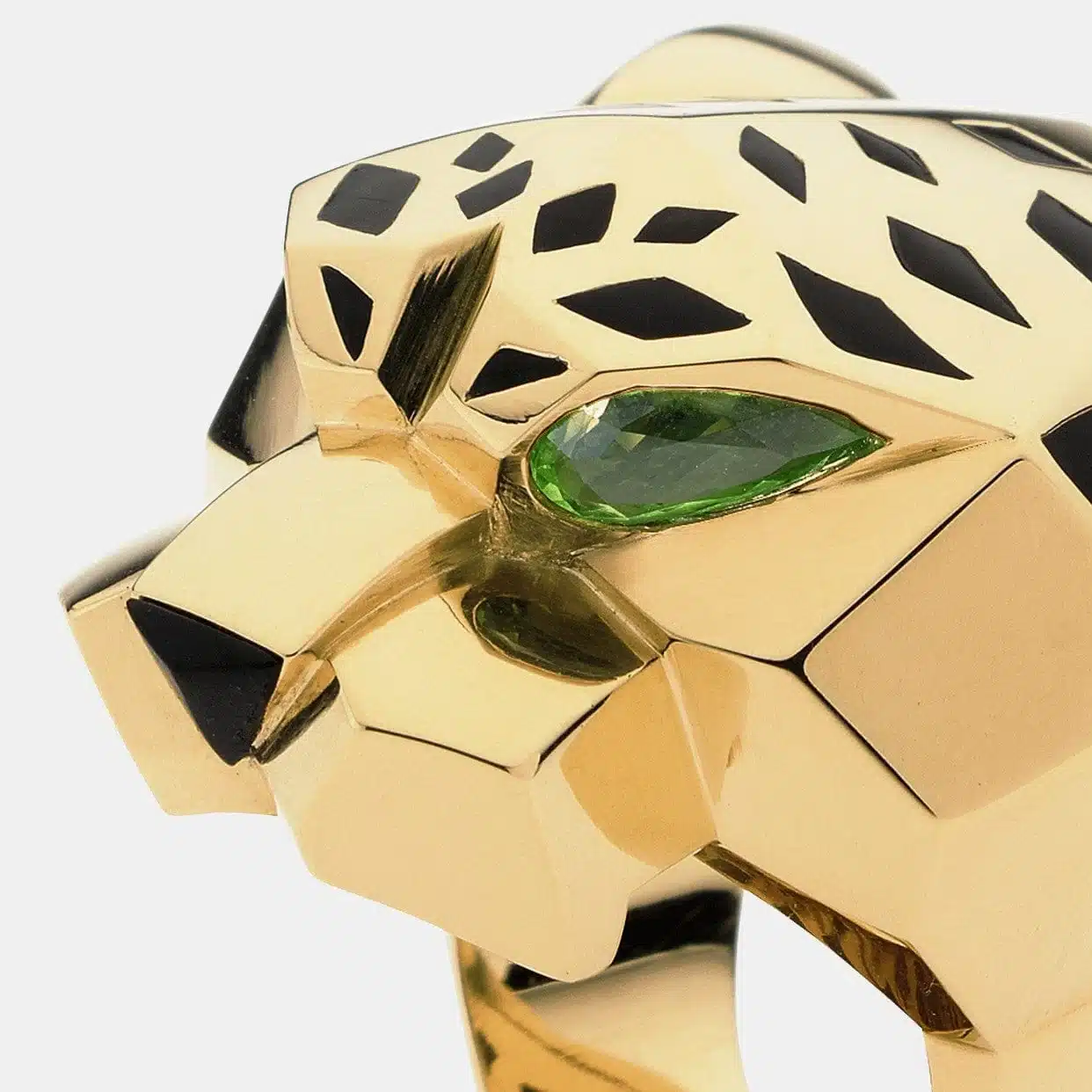 Bague Panthère Cartier en or jaune, mixte — photographie du modèle, cote d’occasion GOLDMARKET