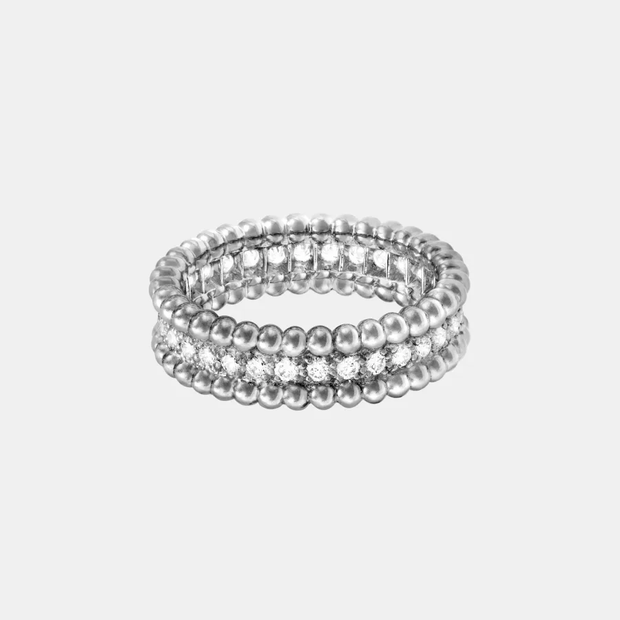 Bague Perlée Van Cleef & Arpels en or blanc, diamant 0.53ct