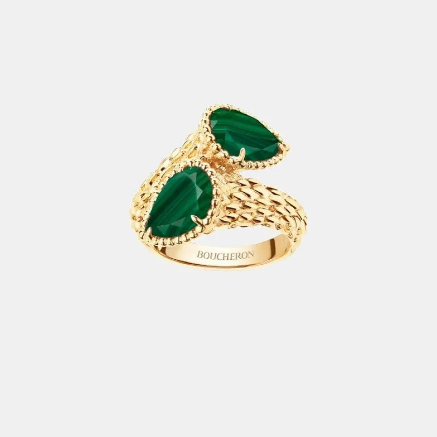 Bague Serpent Bohème Boucheron en or jaune, malachite 5.2ct, motifs s — photographie du modèle, cote d’occasion GOLDMARKET