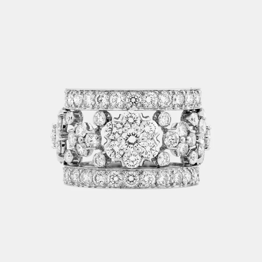 Bague Snowflake Van Cleef & Arpels en platine, diamant 5.25ct — photographie du modèle, cote d’occasion GOLDMARKET