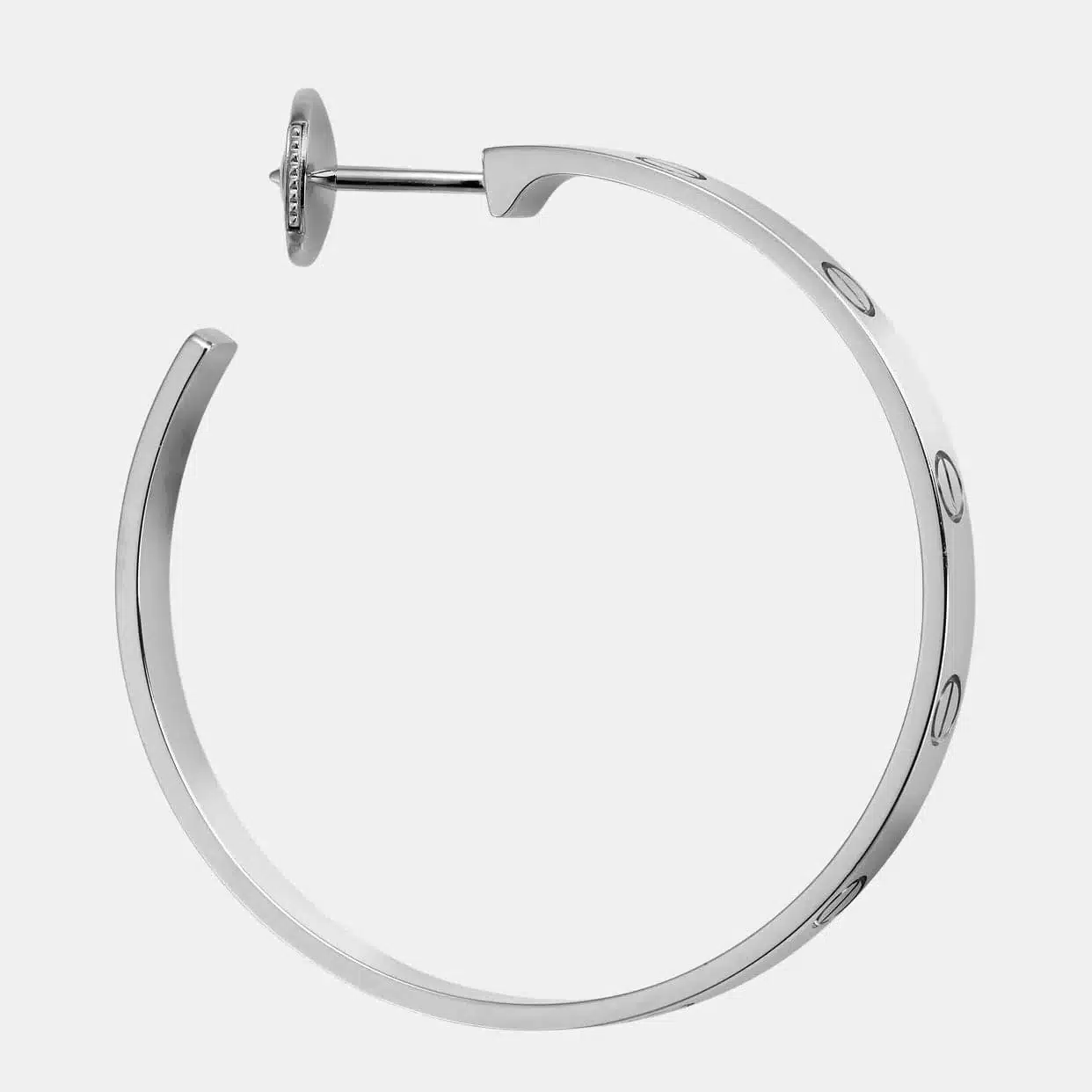 Boucles d'oreilles Love Cartier en or blanc — photographie du modèle, cote d’occasion GOLDMARKET