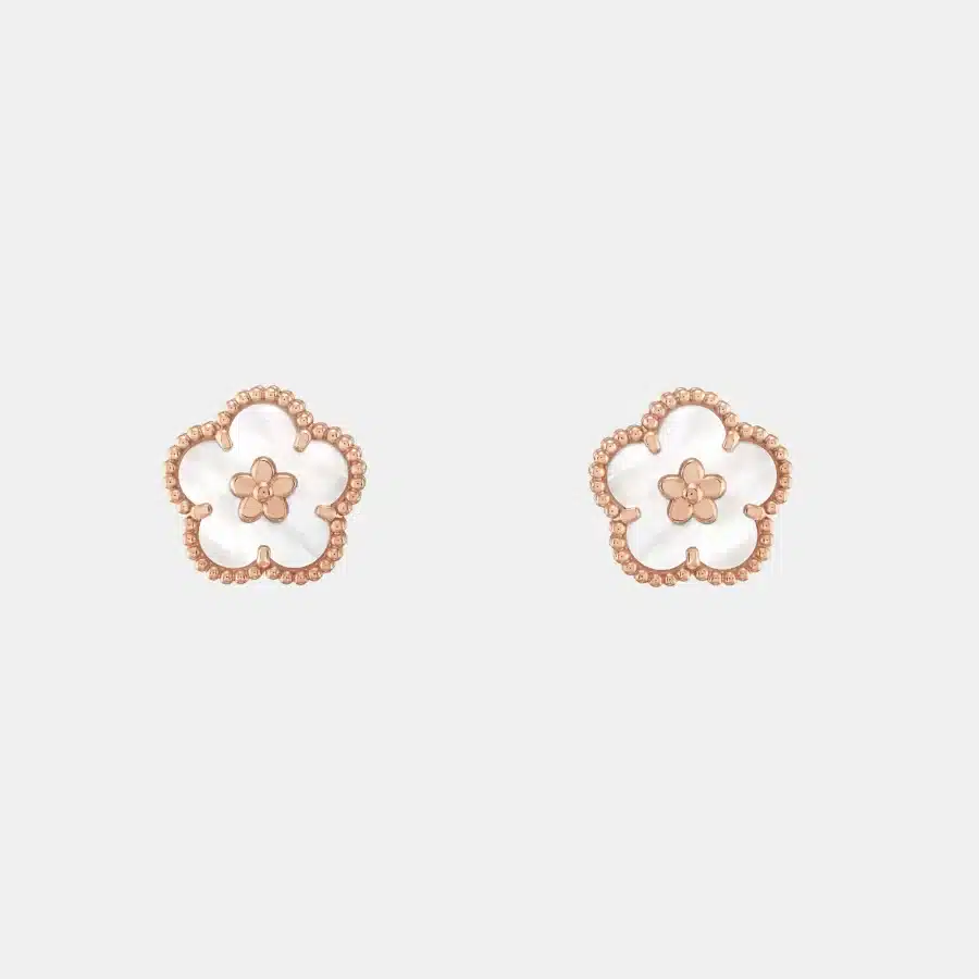 Boucles d’oreilles Lucky Spring Van Cleef & Arpels en or blanc, perle