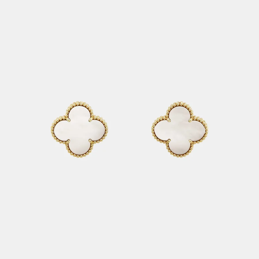 Boucles d'oreilles Magic Alhambra Van Cleef & Arpels en or jaune, perle — photographie du modèle, cote d’occasion GOLDMARKET