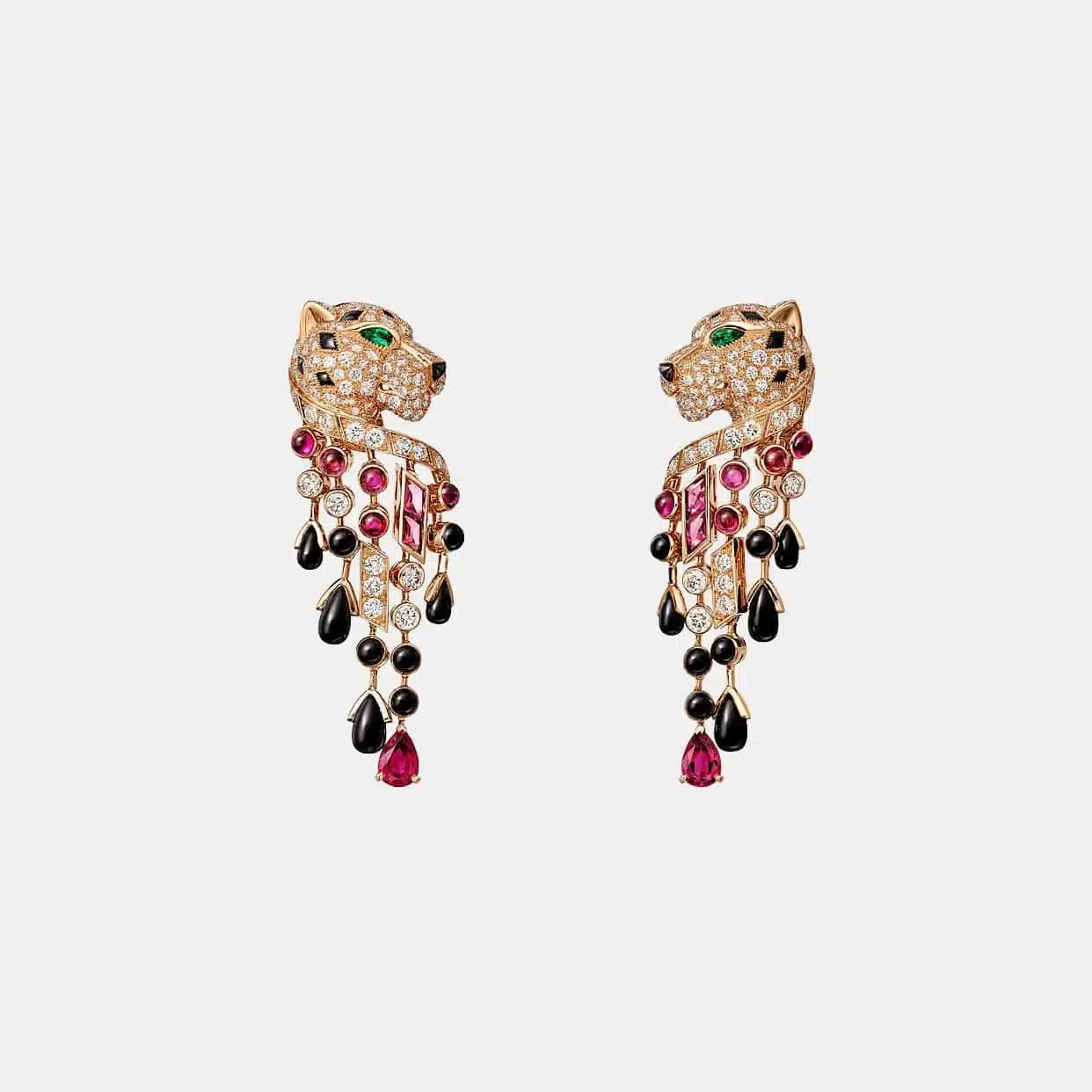 Boucles d'oreilles Panthère Cartier en or rose, diamant — photographie du modèle, cote d’occasion GOLDMARKET