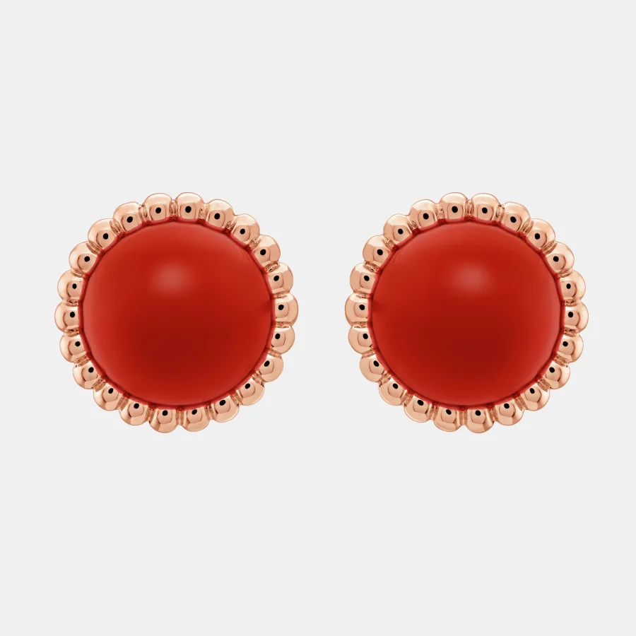 Boucles d'oreilles Perlée Van Cleef & Arpels en or rose, cornaline — photographie du modèle, cote d’occasion GOLDMARKET