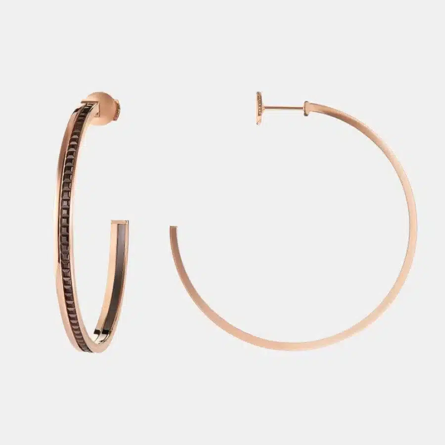 Boucles d'oreilles Quatre Boucheron en or rose — photographie du modèle, cote d’occasion GOLDMARKET