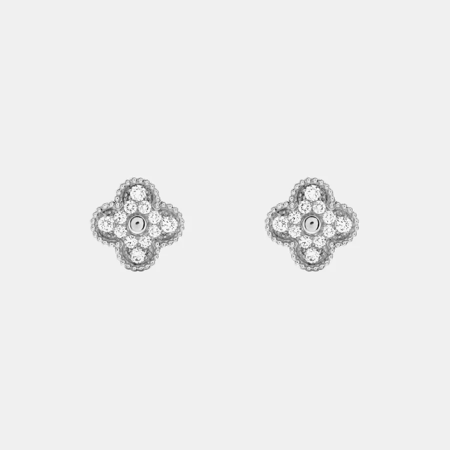 Boucles d'oreilles Vintage Alhambra Van Cleef & Arpels en or blanc, diamant 0.97ct — photographie du modèle, cote d’occasion GOLDMARKET