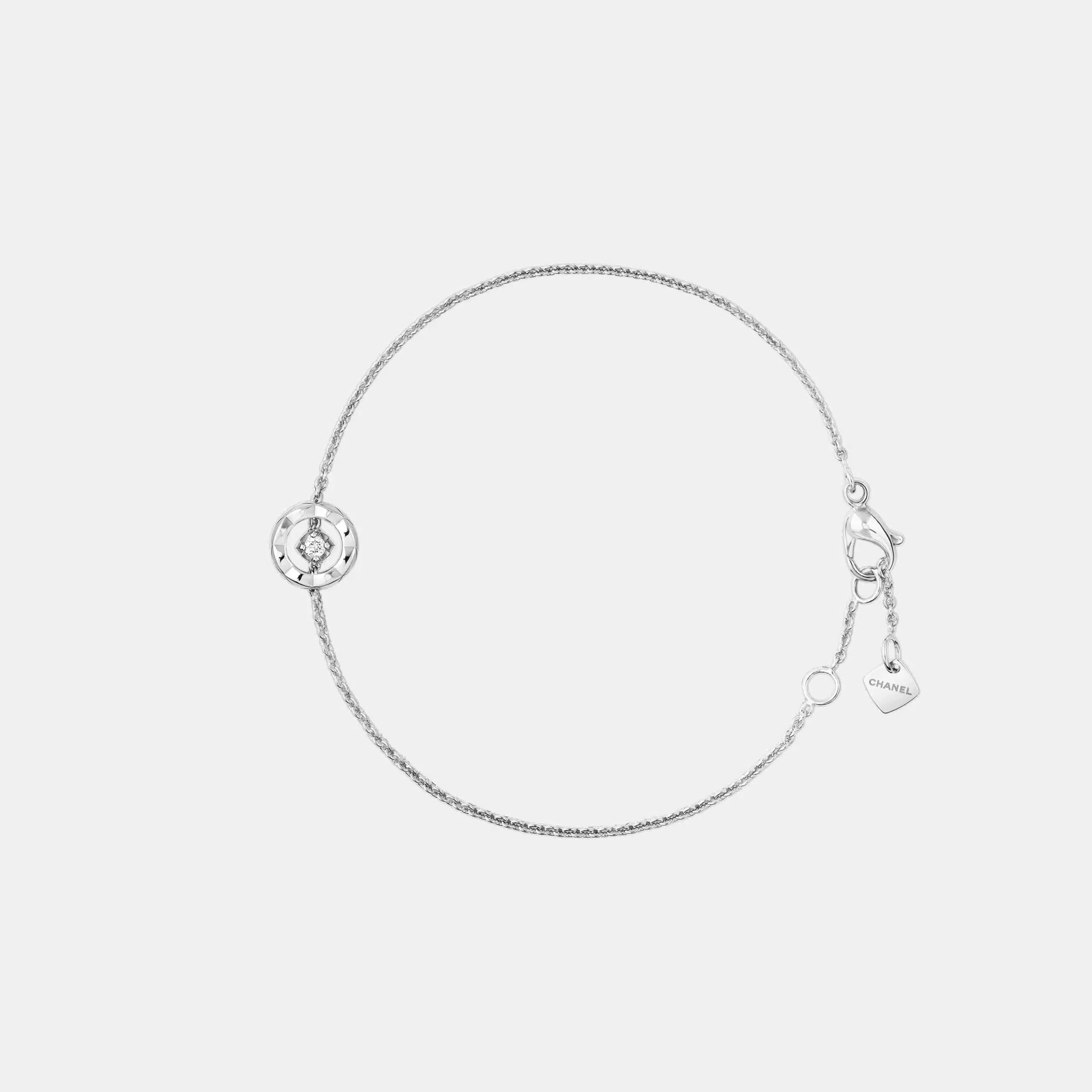 Bracelet Coco Crush Chanel en or blanc, diamant — photographie du modèle, cote d’occasion GOLDMARKET