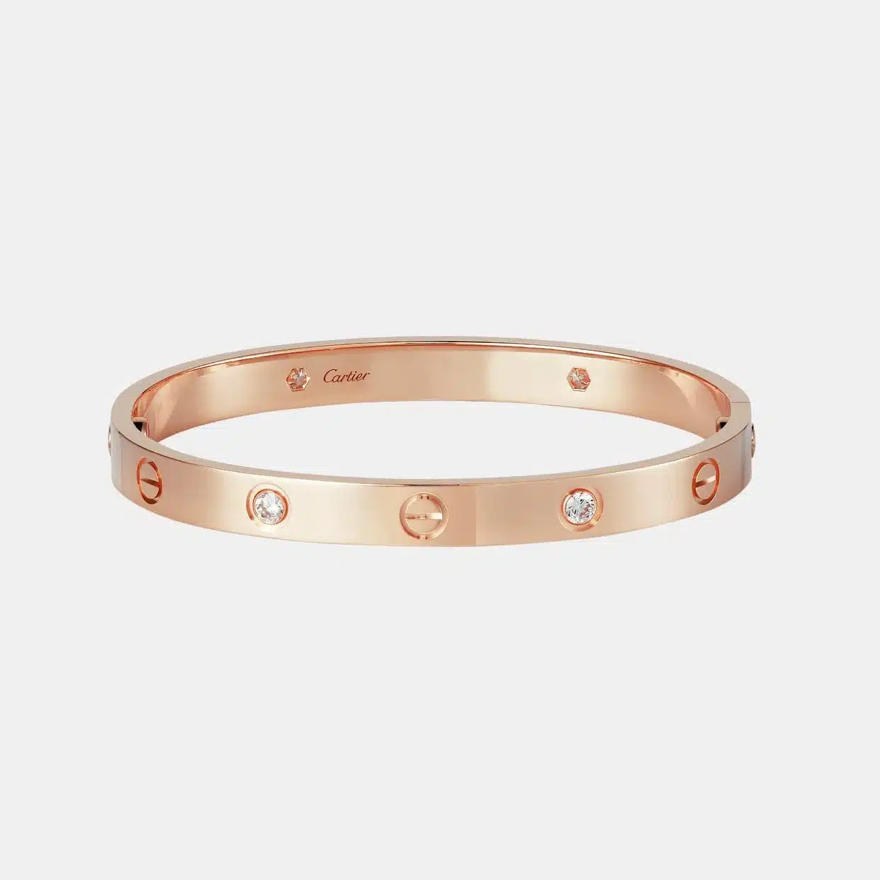 Bracelet Love Cartier en or rose, 4 diamants — photographie du modèle, cote d’occasion GOLDMARKET